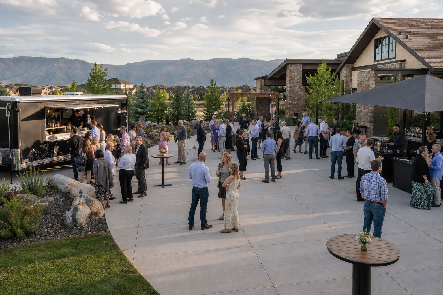 Large event layout with separate food and beverage service stations